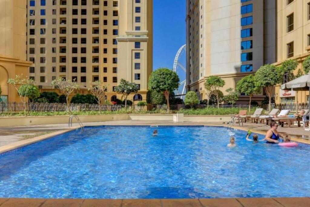 La Buena Vida Holiday Homes - Beach Front Very Spacious, Luxe And Modern 3 Bedroom With Full Kitchen In Jbr , 3 Min To The Jbr Beach Dubai Marina And Tram Station Εξωτερικό φωτογραφία