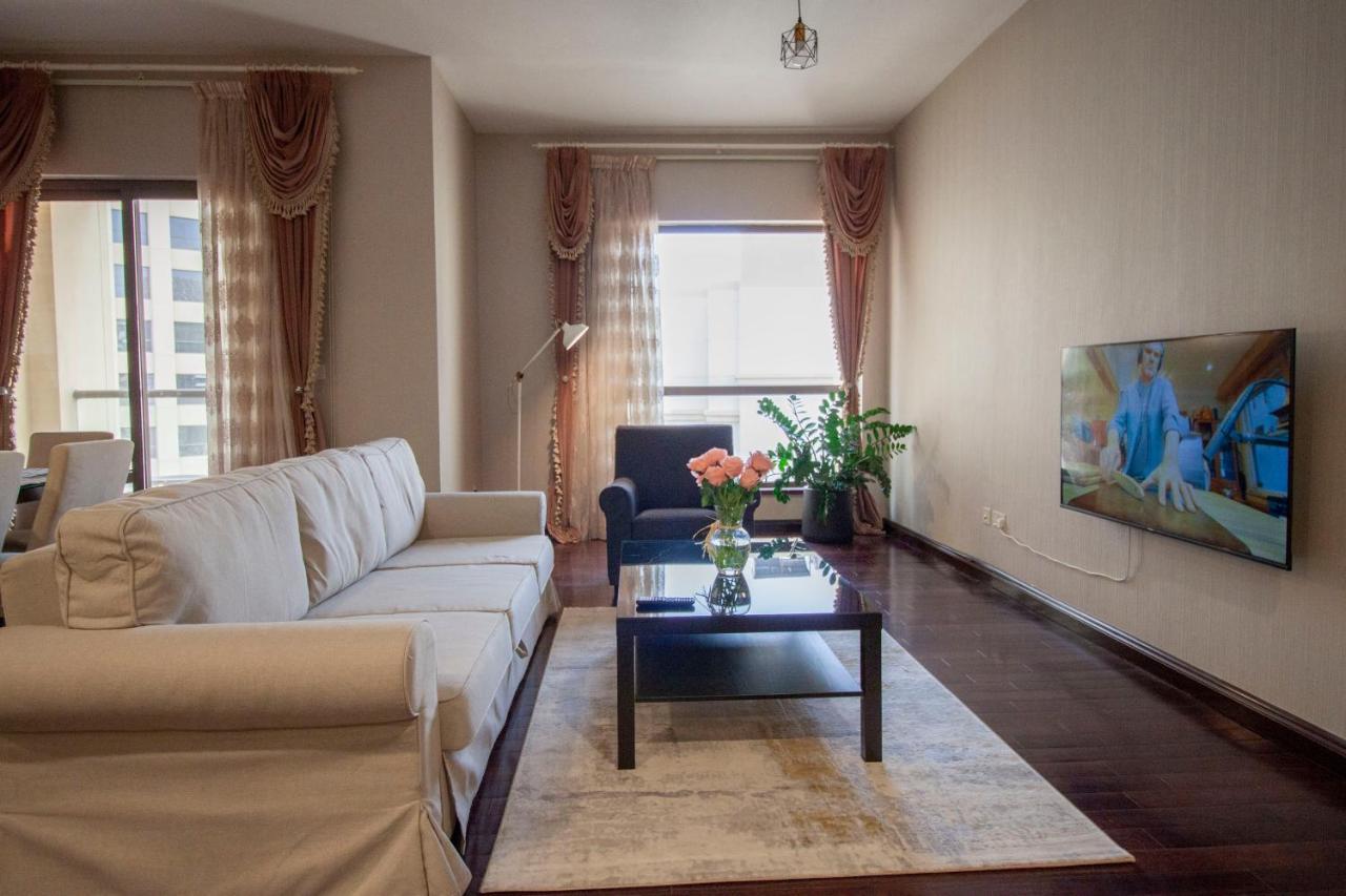 La Buena Vida Holiday Homes - Beach Front Very Spacious, Luxe And Modern 3 Bedroom With Full Kitchen In Jbr , 3 Min To The Jbr Beach Dubai Marina And Tram Station Εξωτερικό φωτογραφία